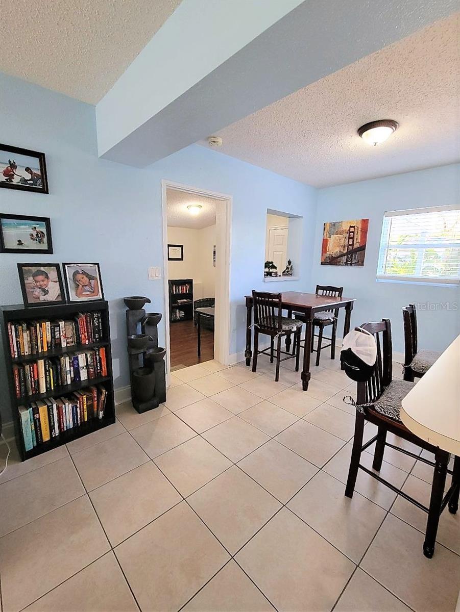 APOLLO BEACH UNIT ONE PT ONE - Residential Lease