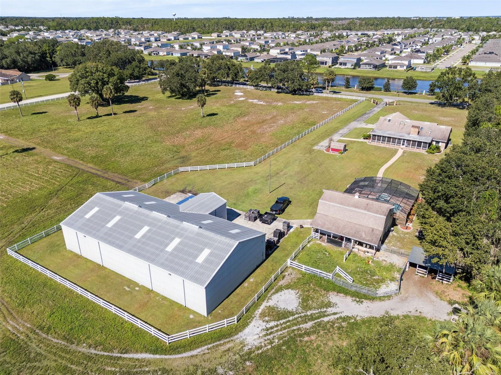 PALM HAMMOCK - Residential