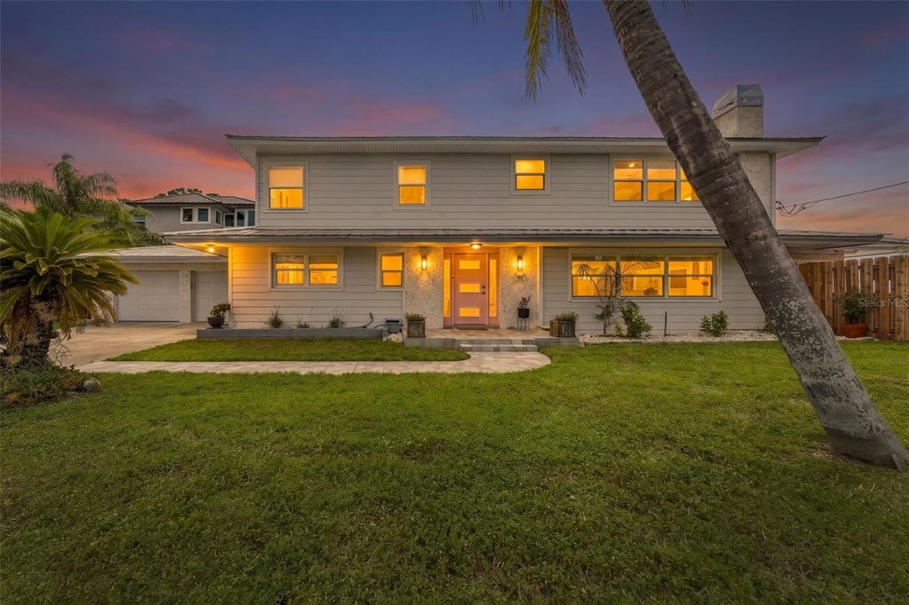 Photo of 135 Harbor Drive, Palm Harbor, FL 34683 (MLS # TB8557548)
