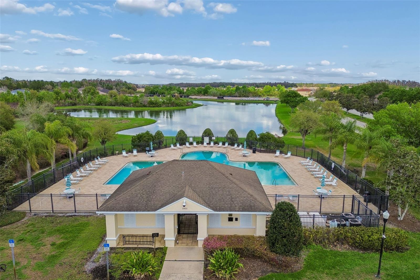 EASTON PARK PH 1 - Residential