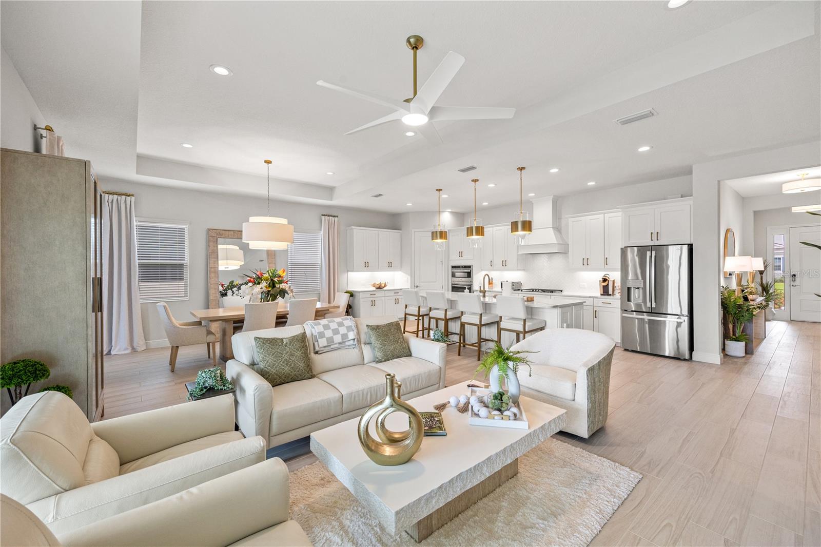 10125 CRYSTAL ISLES CIRCLE, SARASOTA, FL, 34241 1 10125 CRYSTAL ISLES CIRCLE