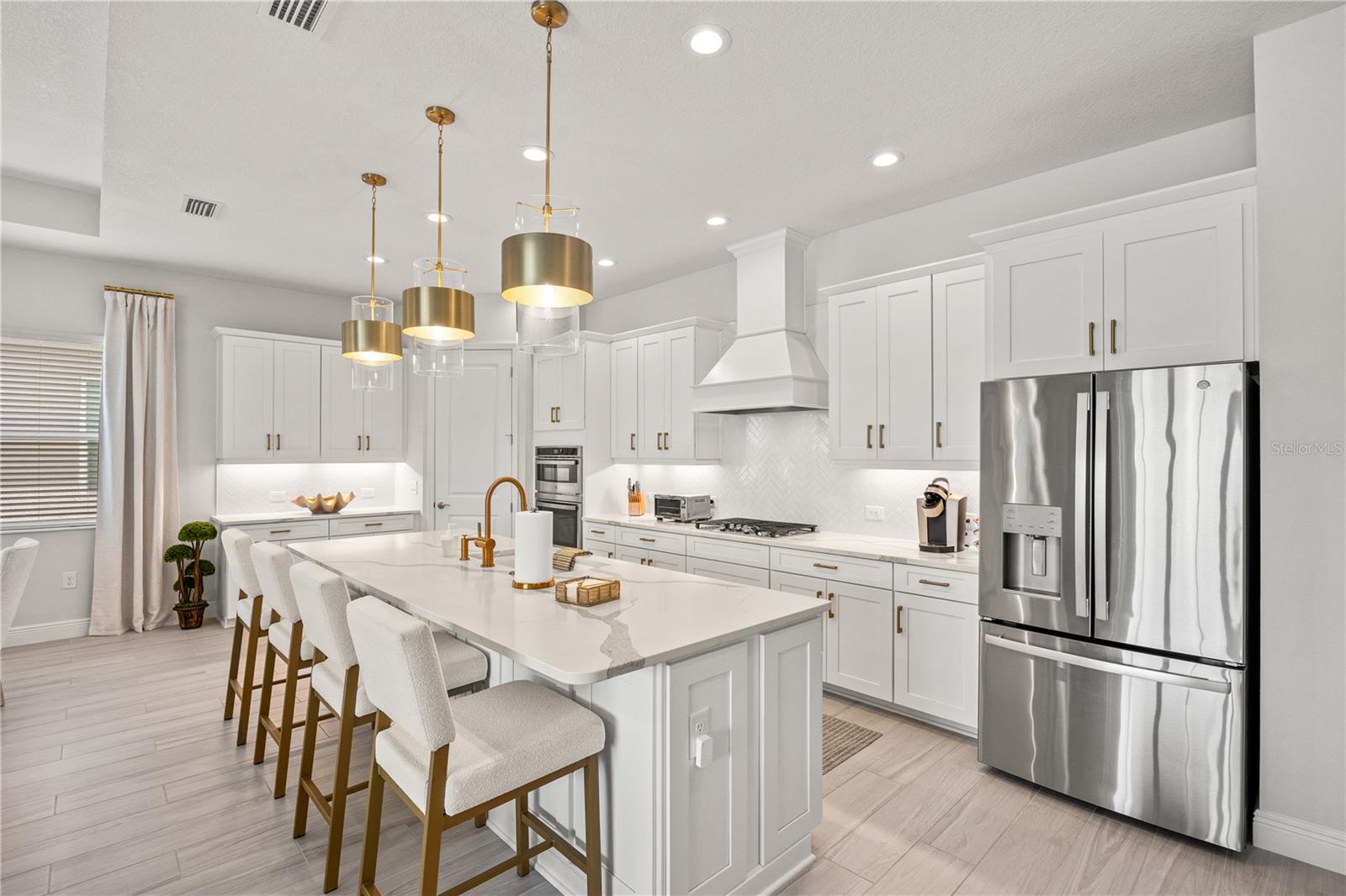 10125 CRYSTAL ISLES CIRCLE, SARASOTA, FL, 34241 2 10125 CRYSTAL ISLES CIRCLE