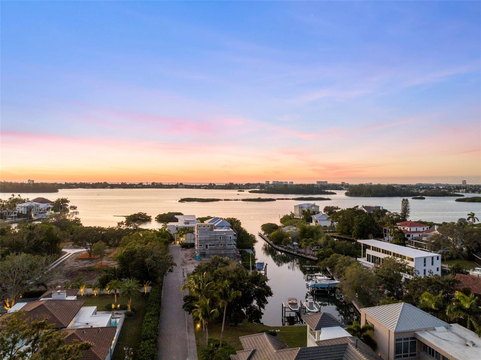 OYSTER BAY LANDINGS - Residential