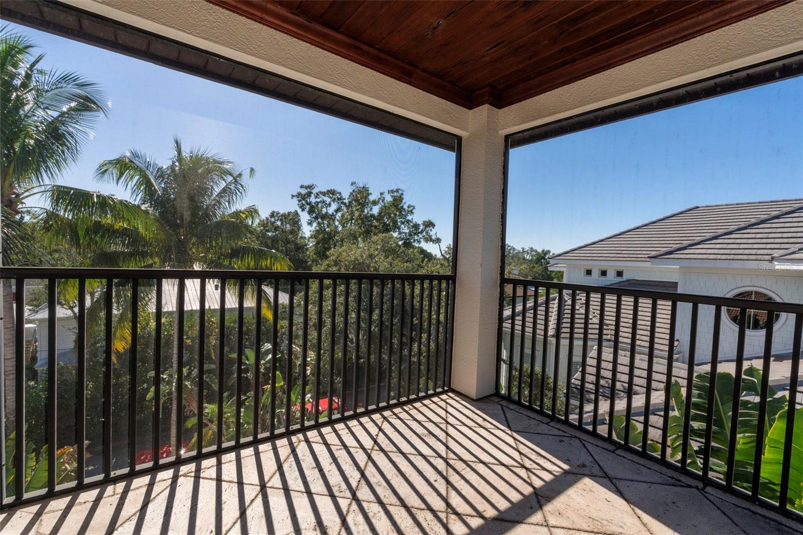 OYSTER BAY LANDINGS - Residential