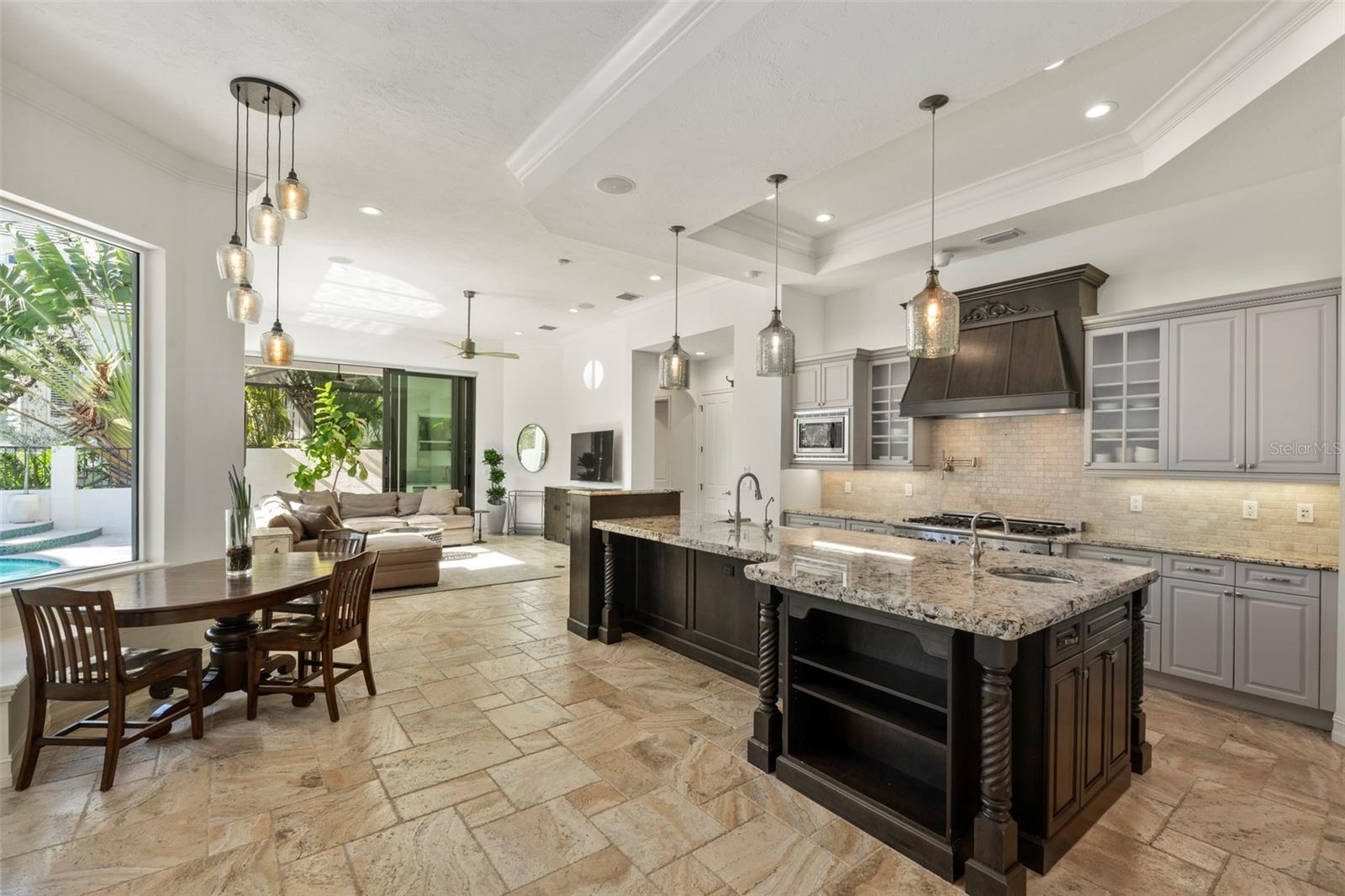 OYSTER BAY LANDINGS - Residential