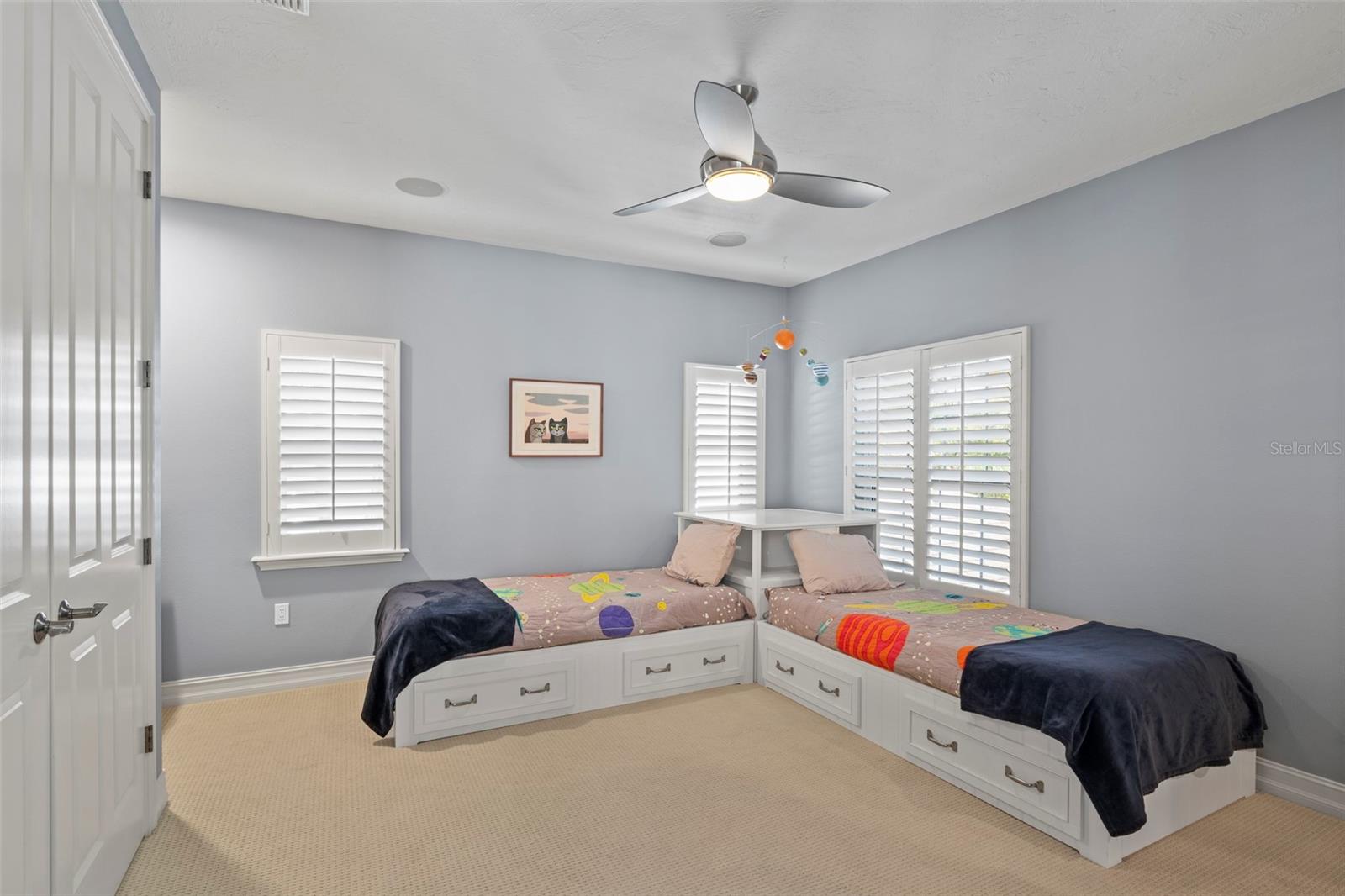 OYSTER BAY LANDINGS - Residential