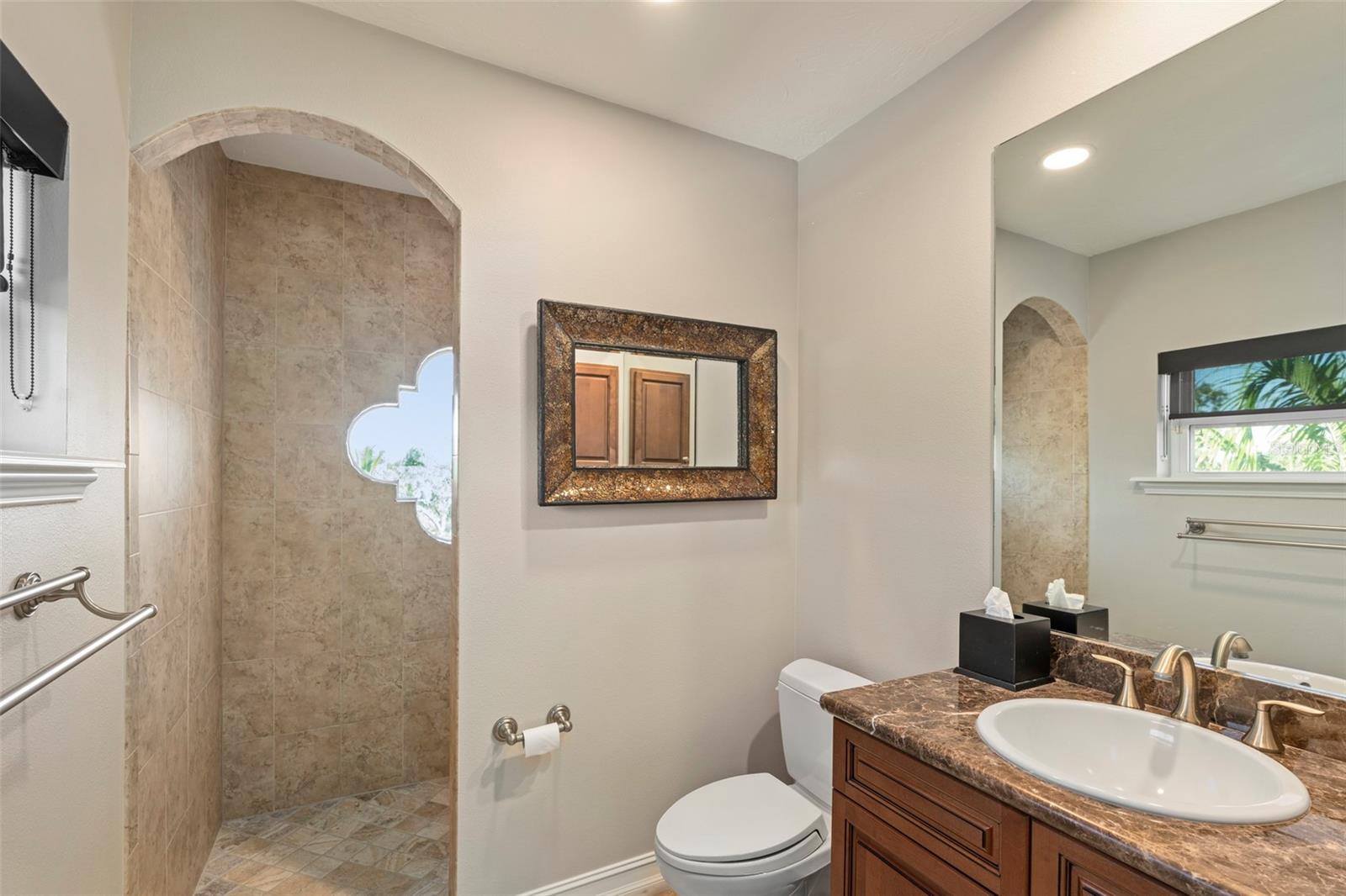 OYSTER BAY LANDINGS - Residential