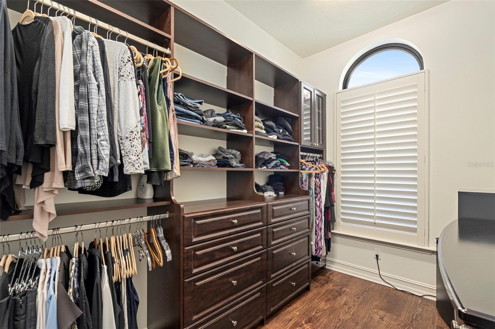 OYSTER BAY LANDINGS - Residential