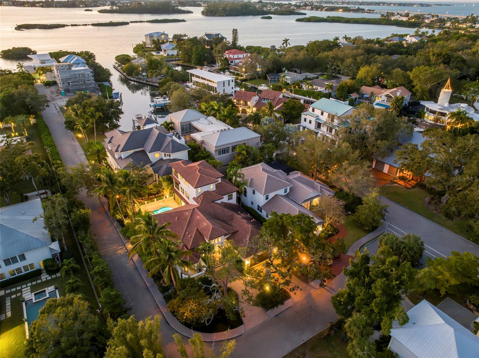 OYSTER BAY LANDINGS - Residential