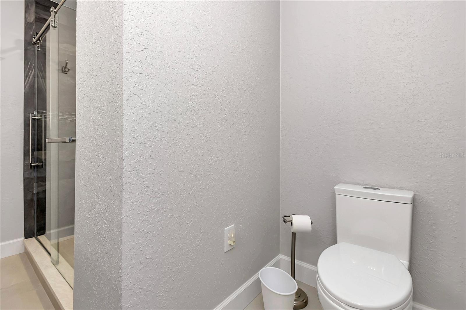 OAK RUN HILLSIDE - Residential