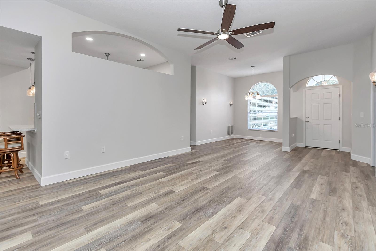 OAK RUN HILLSIDE - Residential