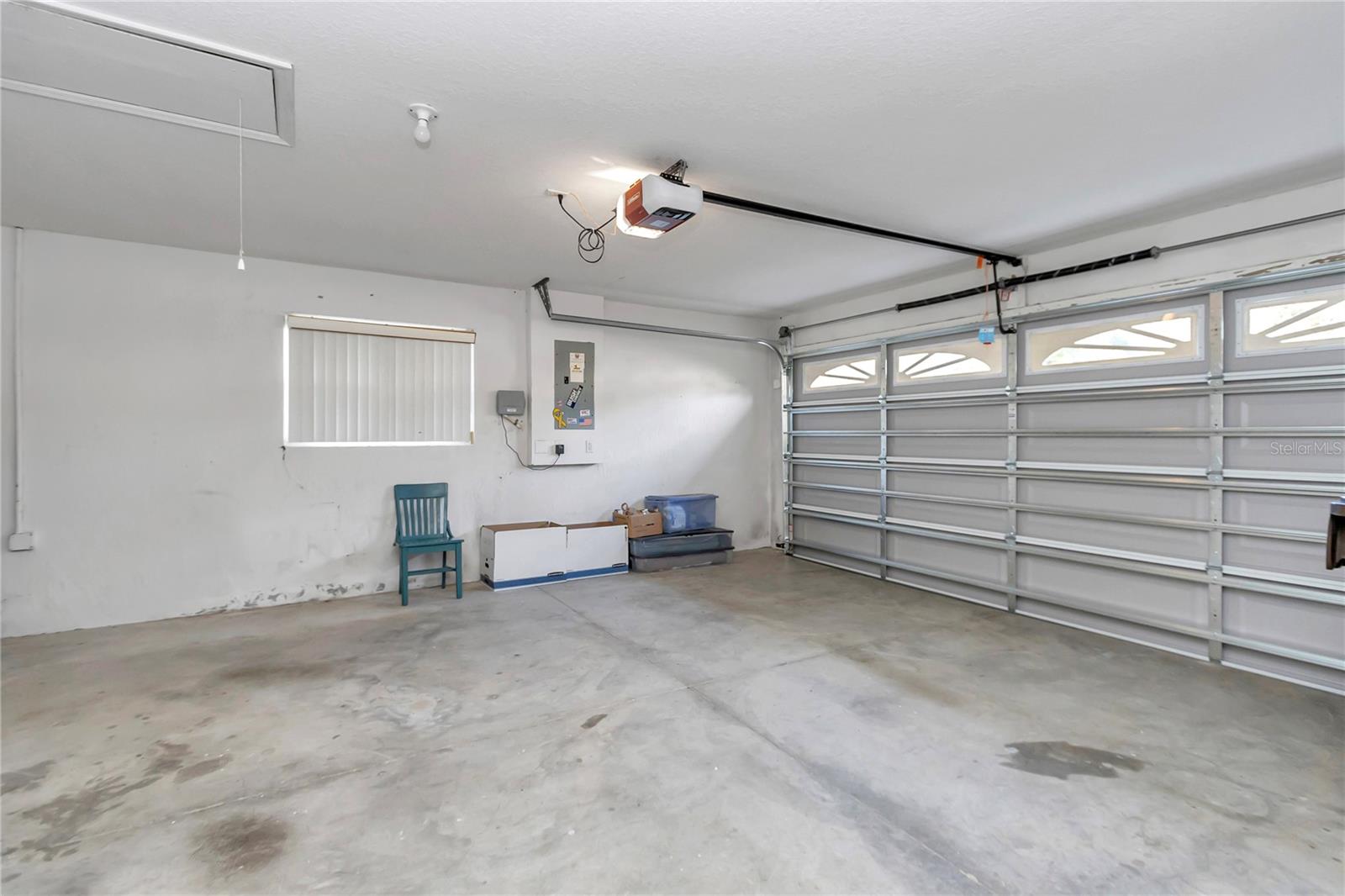 OAK RUN HILLSIDE - Residential