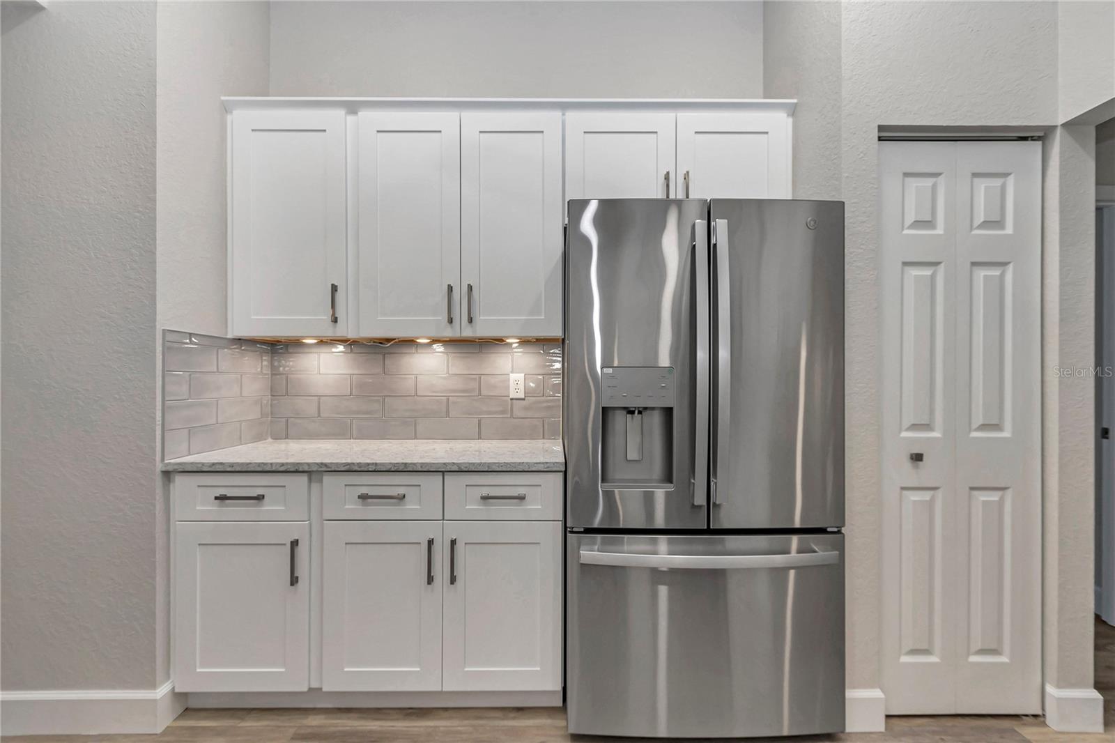 OAK RUN HILLSIDE - Residential