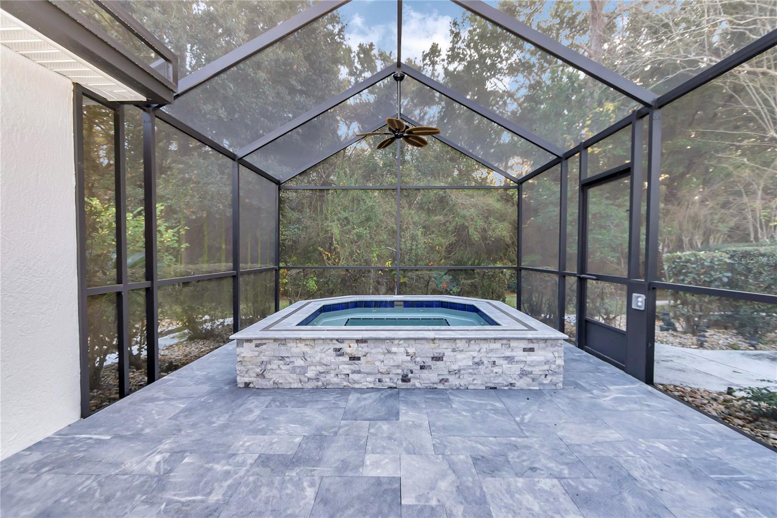 OAK RUN HILLSIDE - Residential