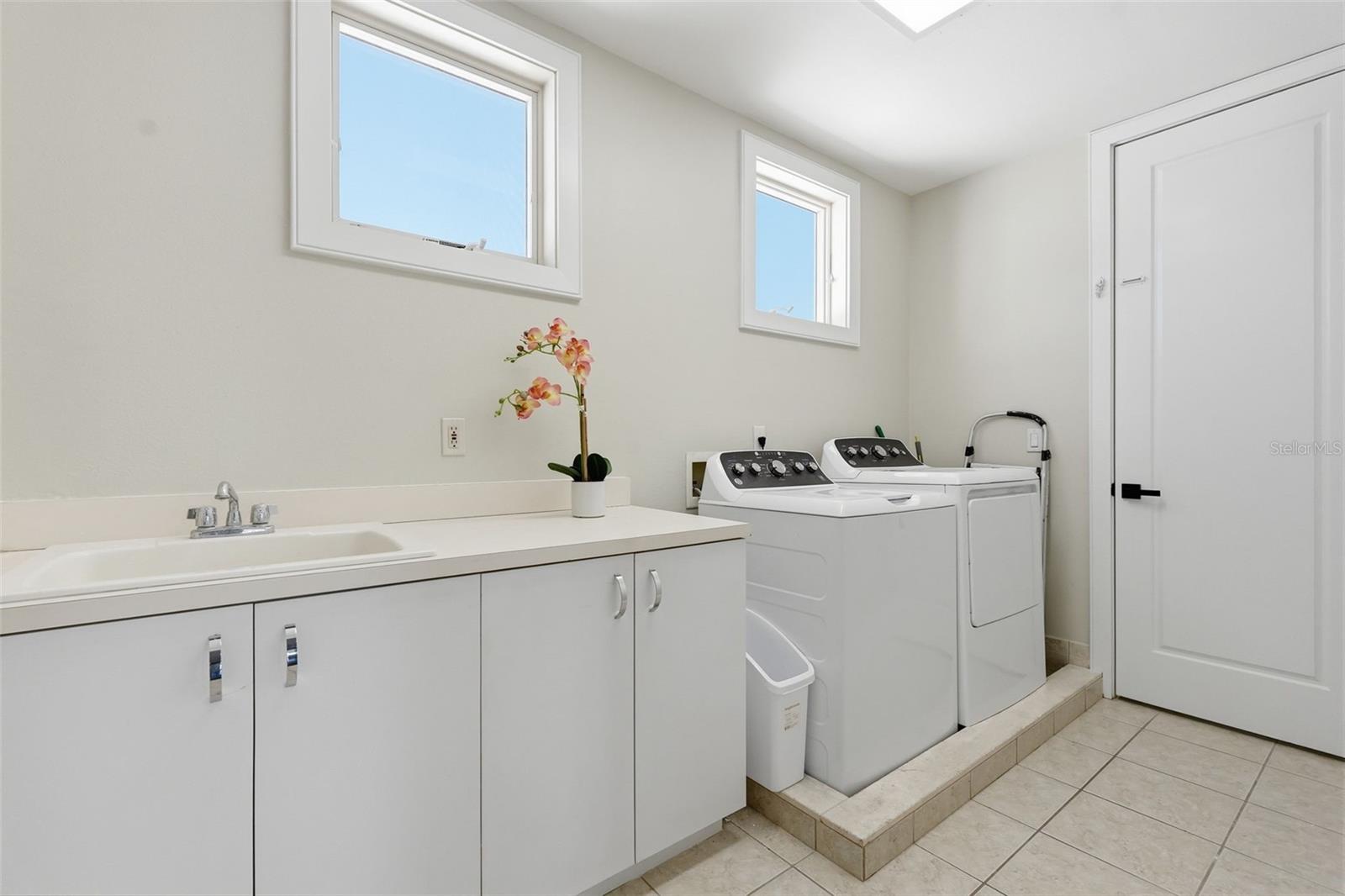 ISLAND ESTATES OF CLEARWATER - Residential