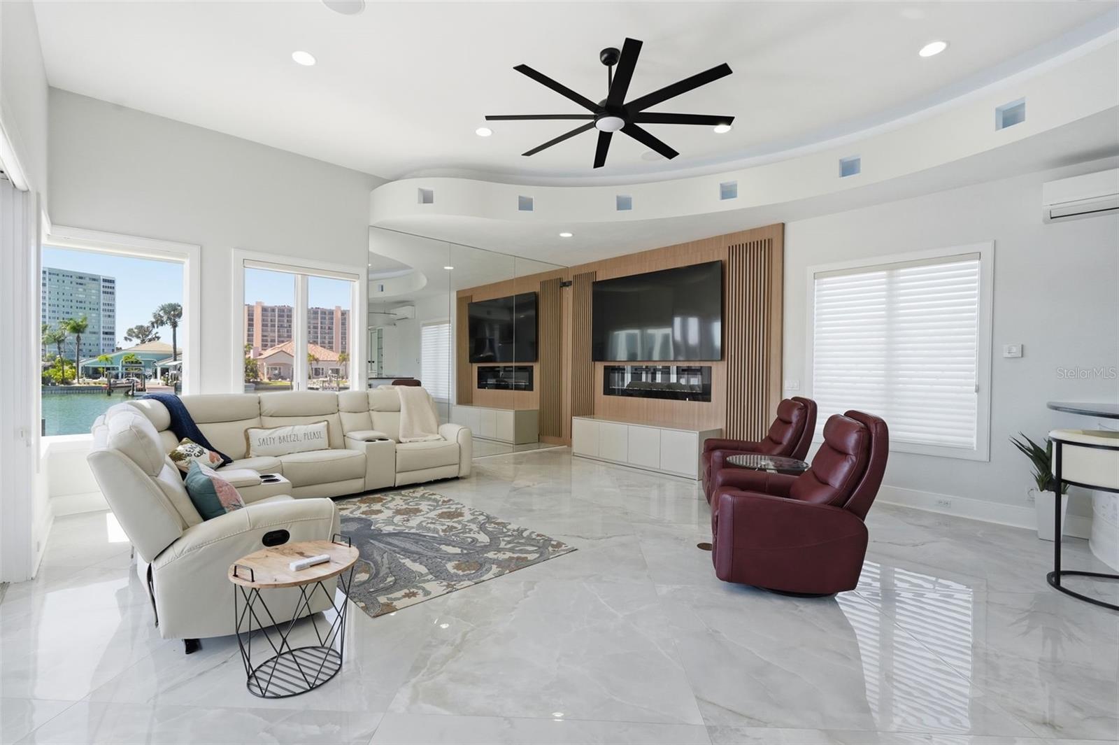 ISLAND ESTATES OF CLEARWATER - Residential