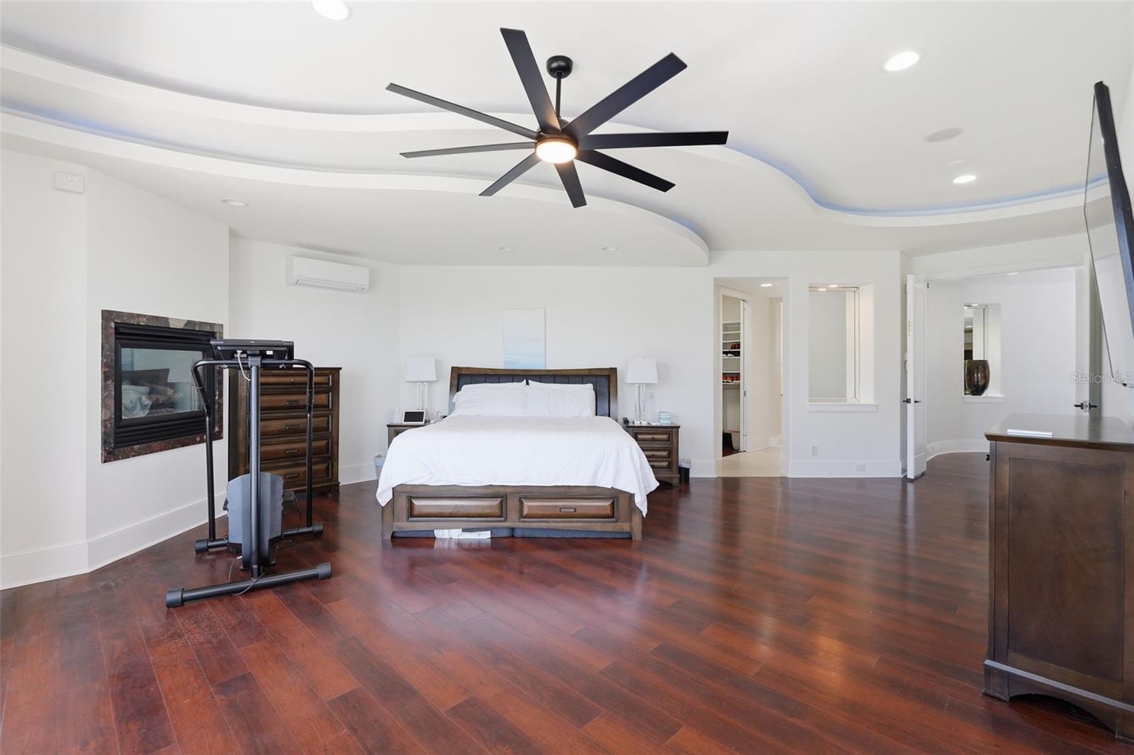 ISLAND ESTATES OF CLEARWATER - Residential