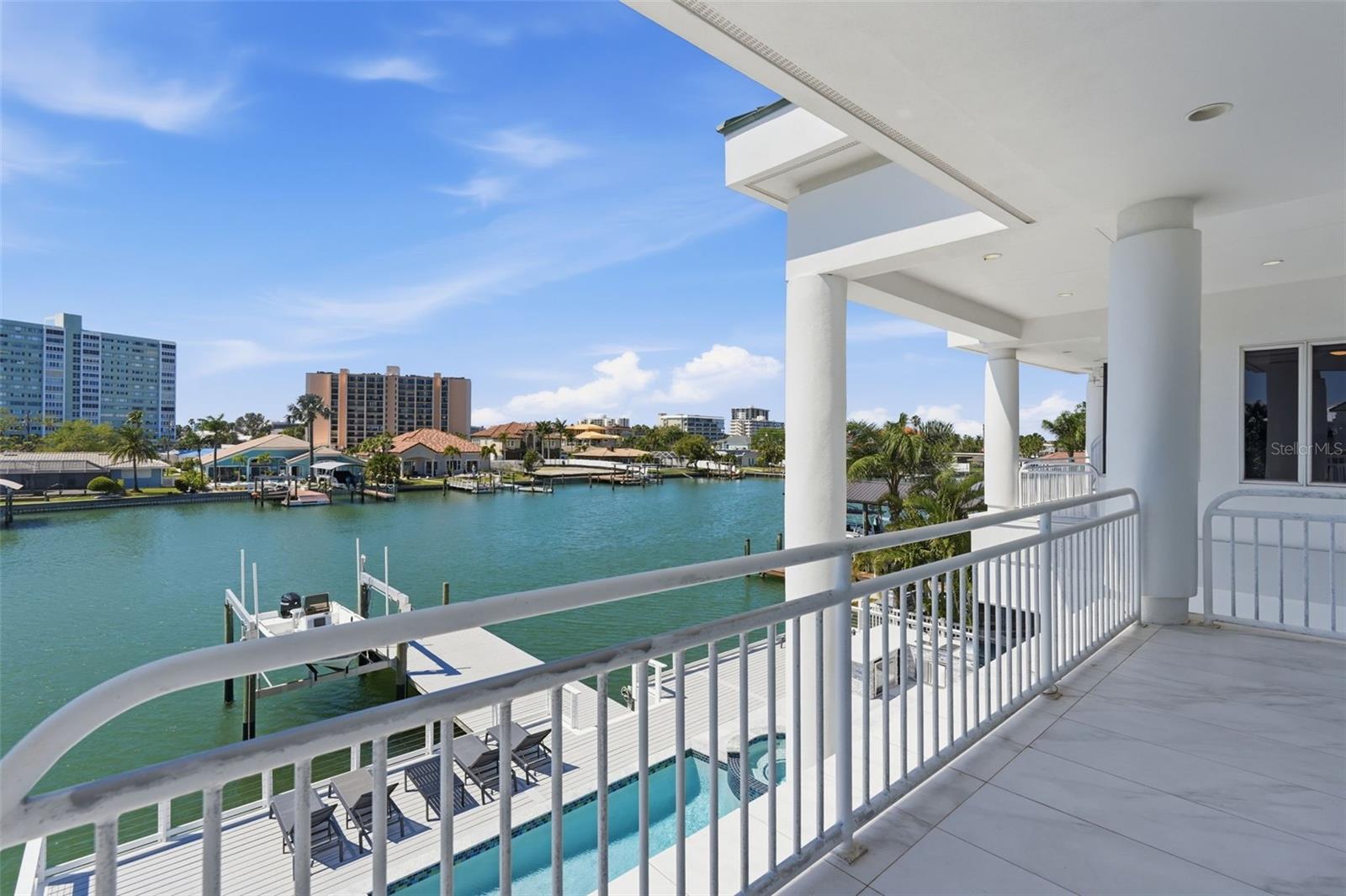 ISLAND ESTATES OF CLEARWATER - Residential