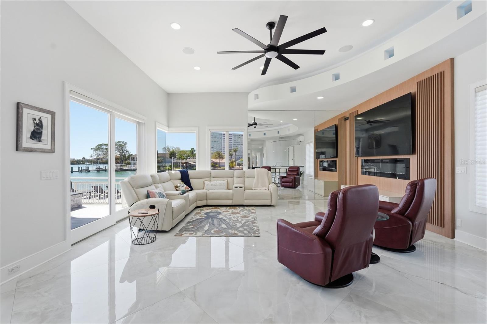 ISLAND ESTATES OF CLEARWATER - Residential