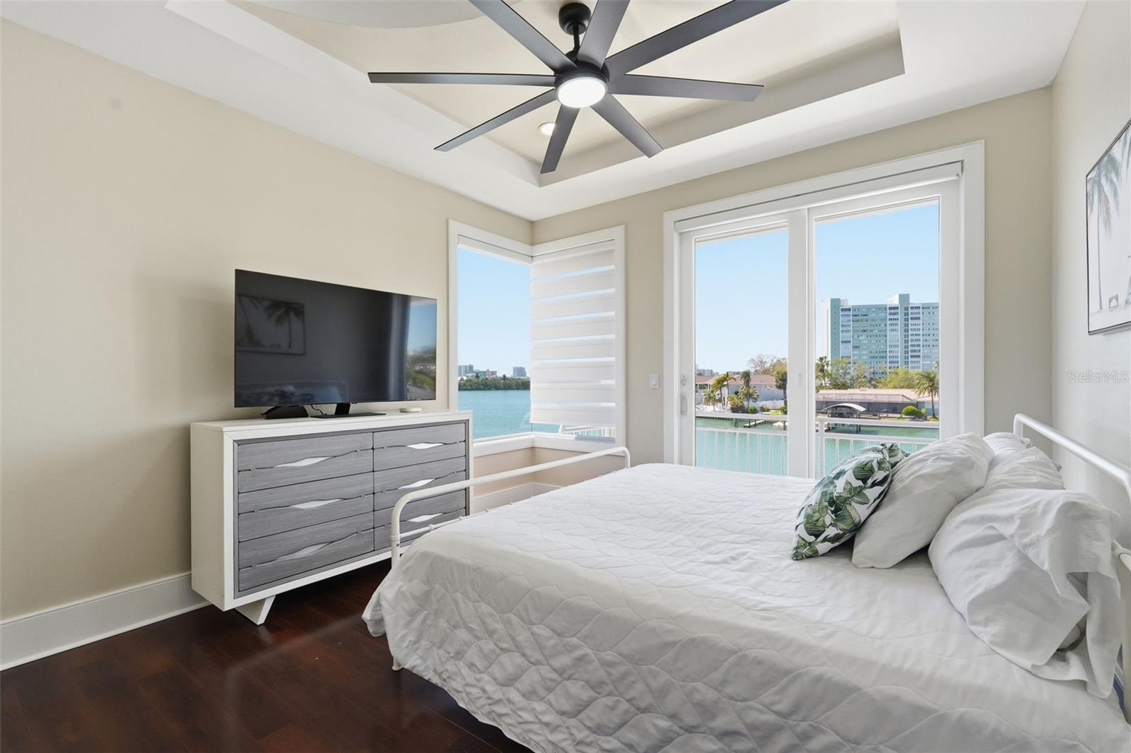 ISLAND ESTATES OF CLEARWATER - Residential