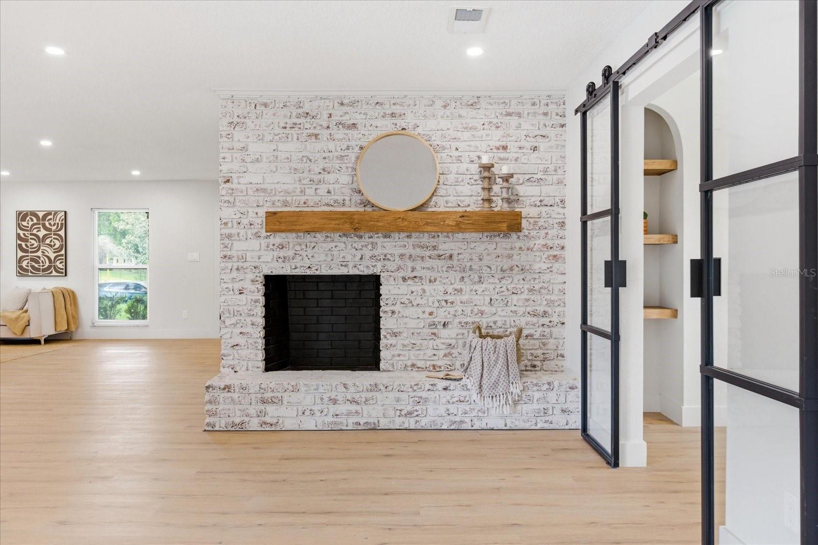 DOMMERICH HILLS 6TH ADD - Residential