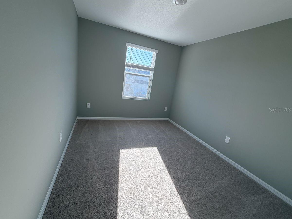 ARTISAN LAKES EDGESTONE NORTH PH I & II - Residential Lease