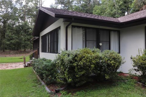 A home in DUNNELLON