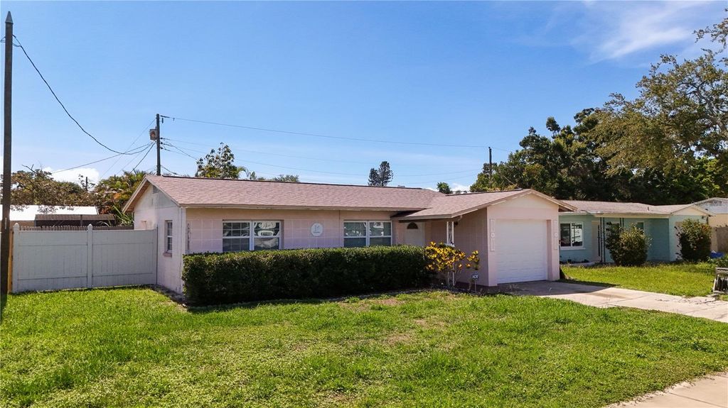 Photo of 9483 55th Street N, Pinellas Park, FL 33782 (MLS # TB8516742)