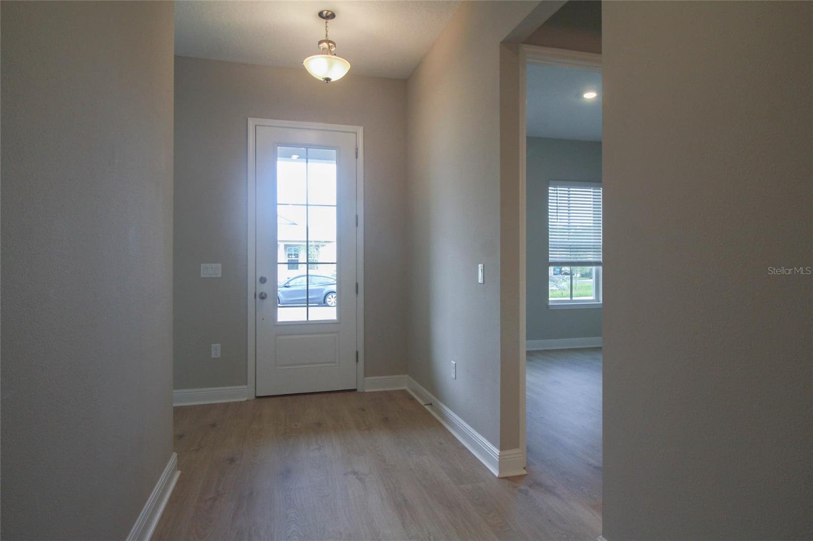 LAUREATE PK PH 1 PCL N-2 - Residential Lease