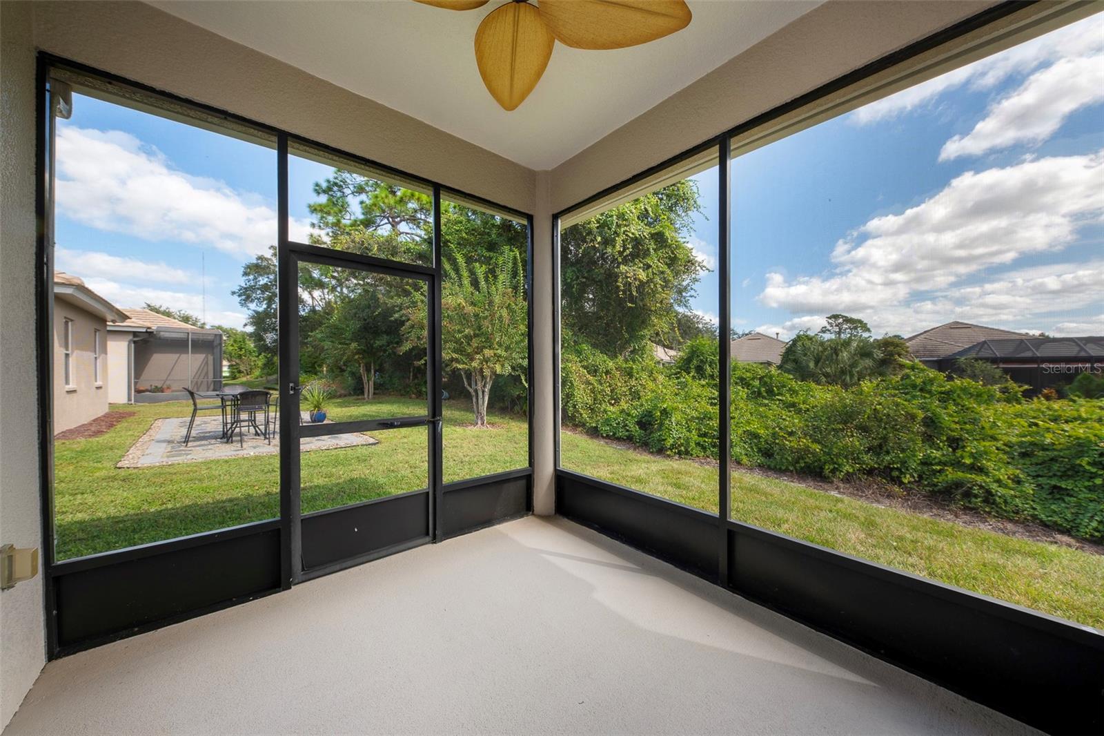 DEBAY PLANTATION UN 17B - Residential