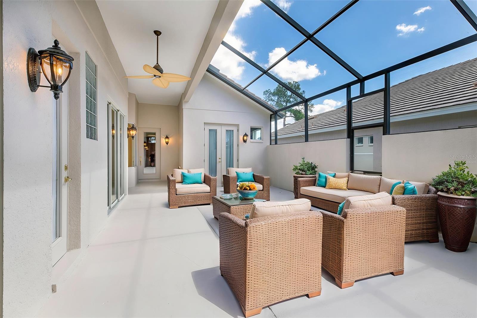 DEBAY PLANTATION UN 17B - Residential