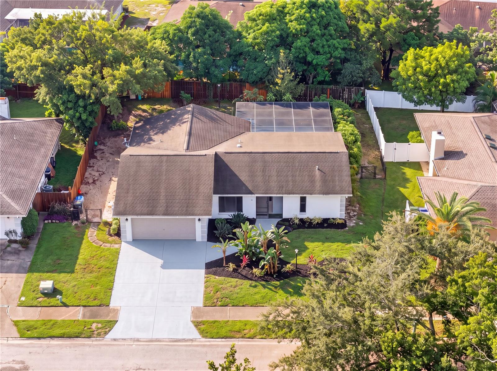 2014 COUNTRY MEADOWS LANE