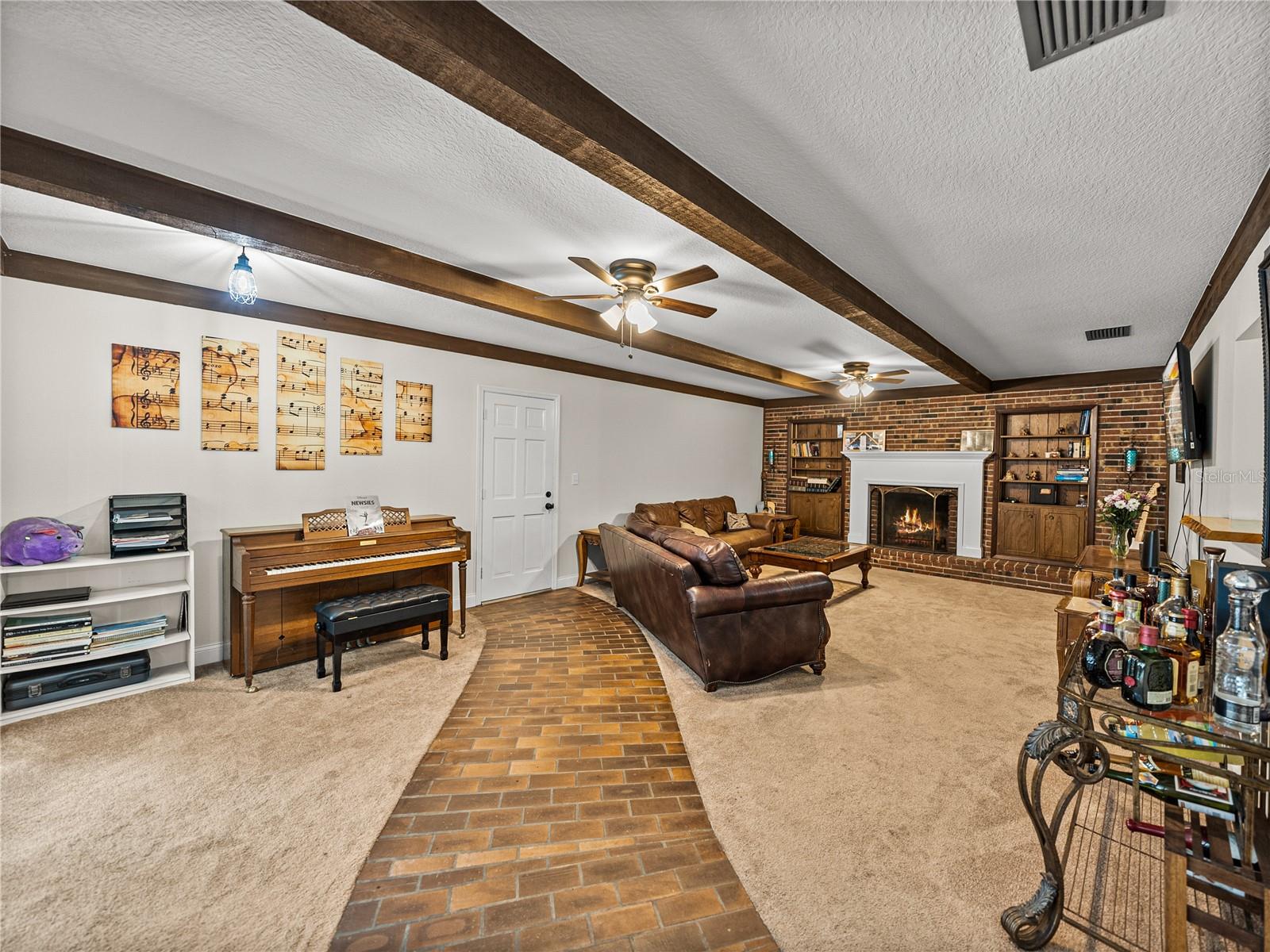 GILMORE & STOCKARDS - Residential