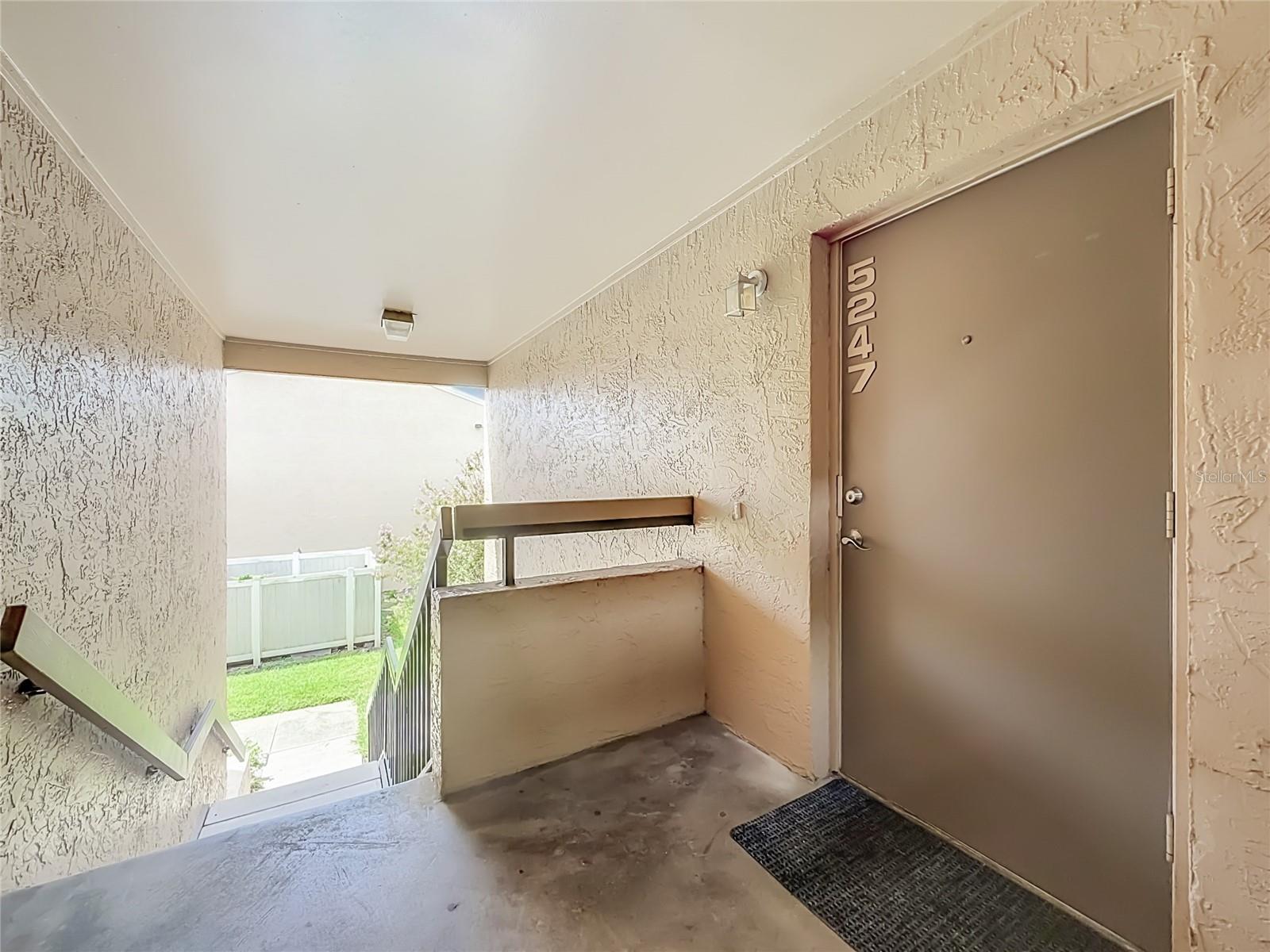 5247 VINELAND ROAD 202