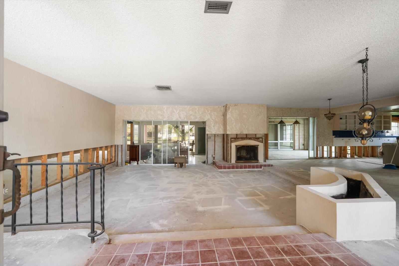 HARBOR HILLS 3RD ADD - Residential