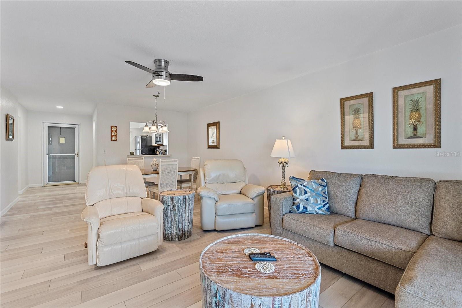 MISSION LAKES - Residential Lease