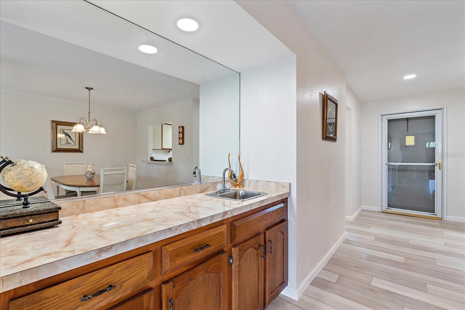 MISSION LAKES - Residential Lease