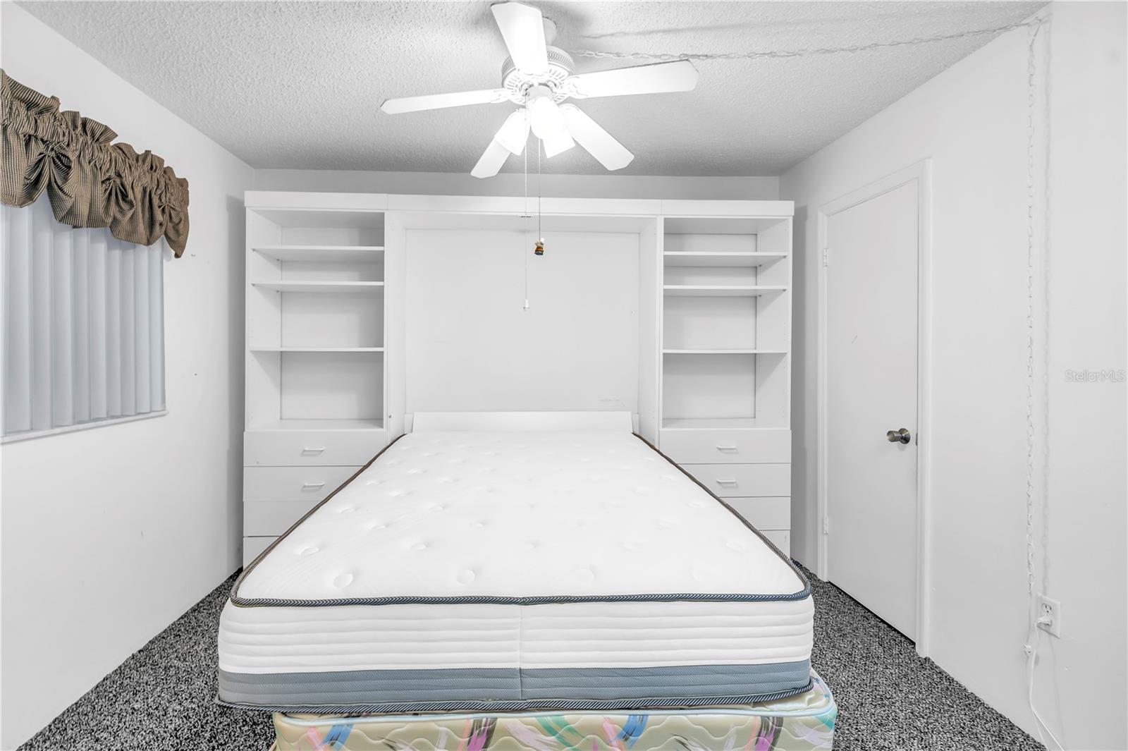 CROSSWINDS COLONY ONE CONDO - Residential