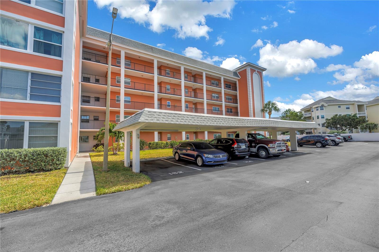 CROSSWINDS COLONY ONE CONDO - Residential