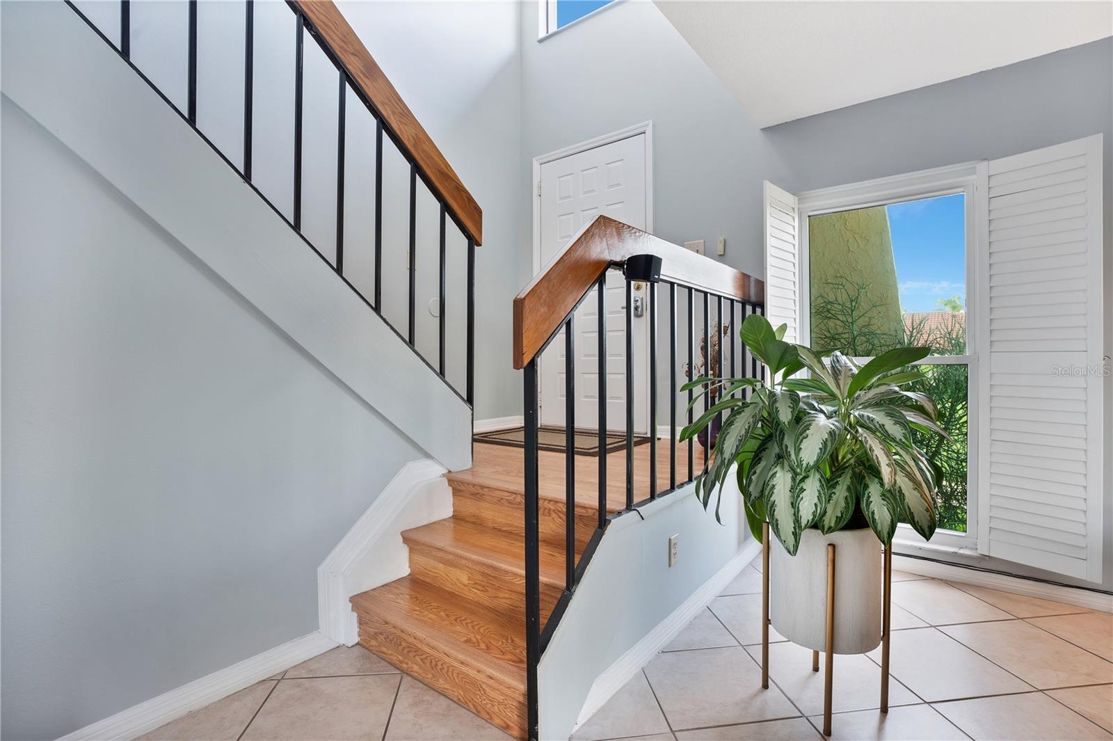 435 HUNTER CIRCLE