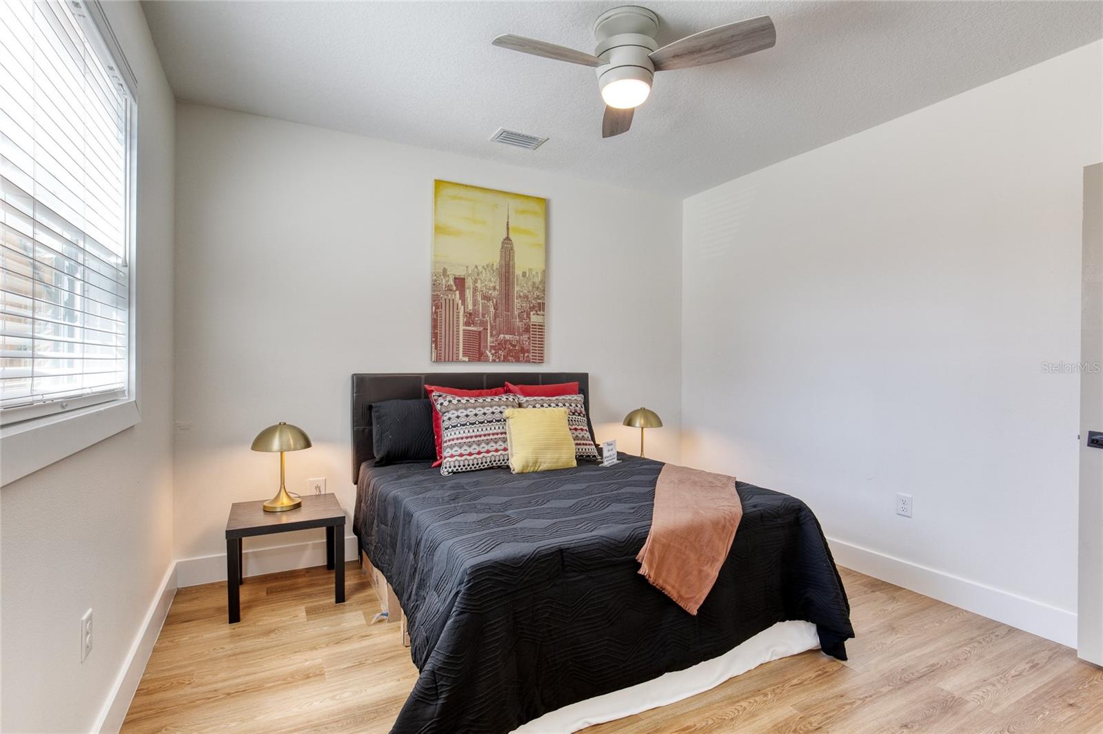 ARROWHEAD VILLAGE REP - Residential