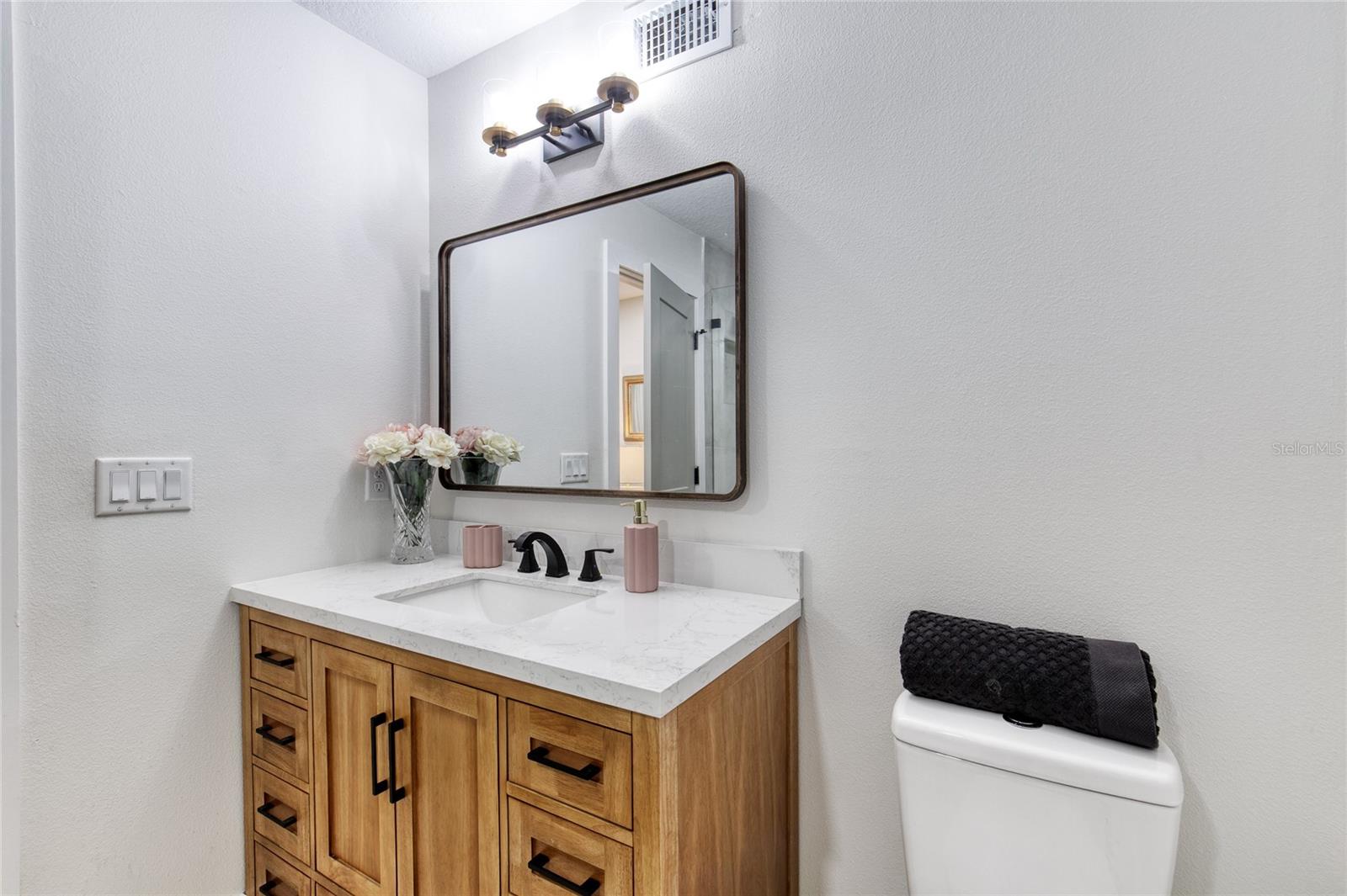 ARROWHEAD VILLAGE REP - Residential