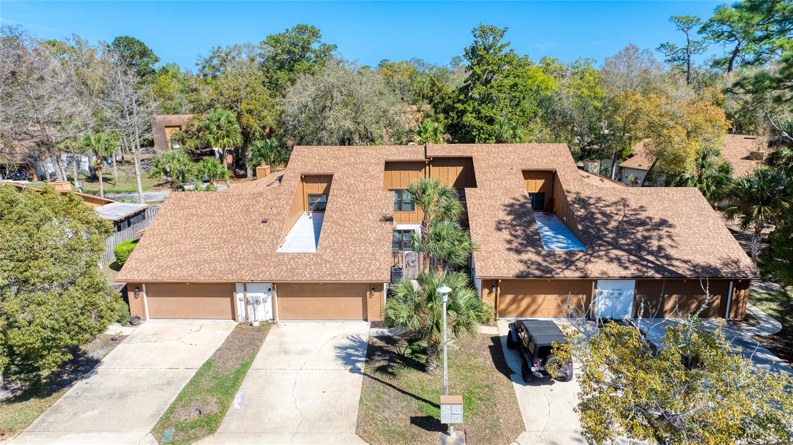 ARROWHEAD VILLAGE REP - Residential