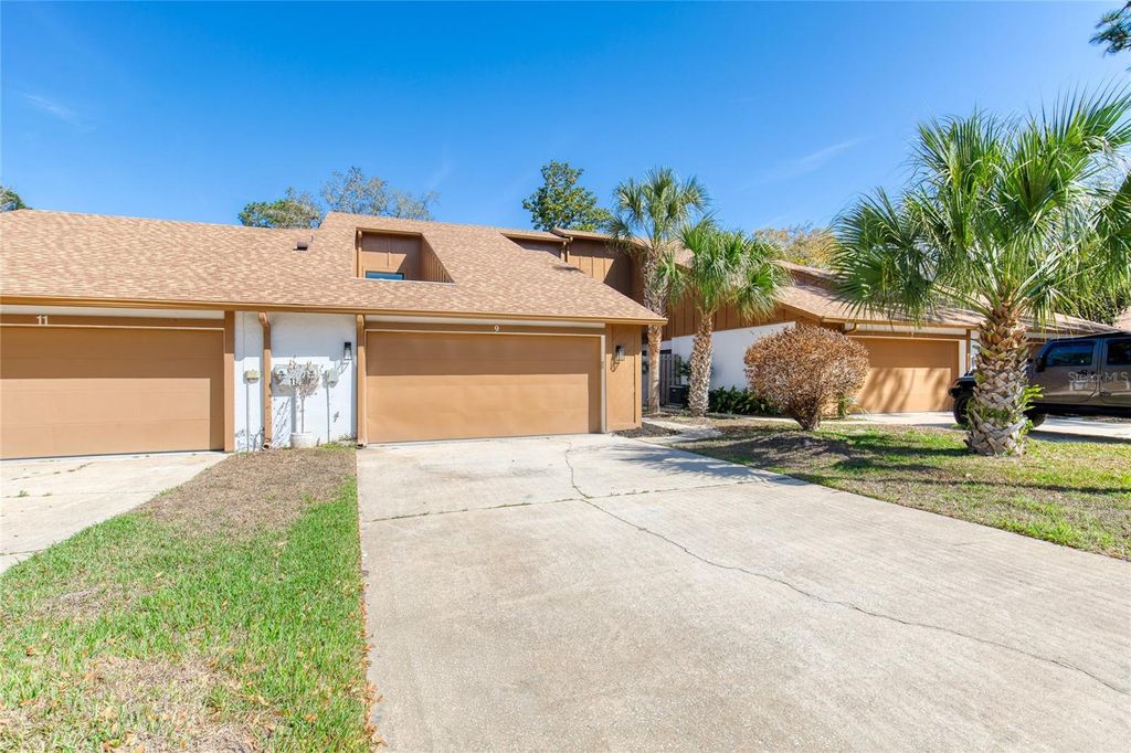 Photo of 9 Soco Trail, Ormond Beach, FL 32174 (MLS # V4948844)