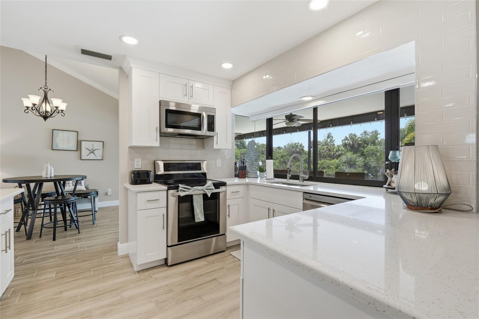 2218 CORAL POINT DRIVE