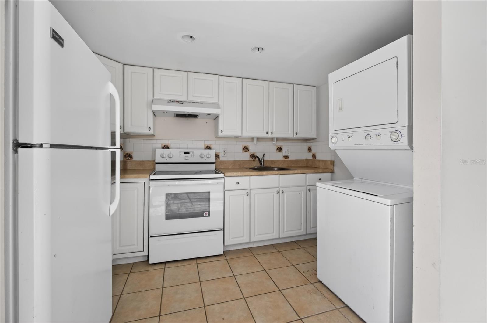 VILLAGE SQUARE CONDO - Residential