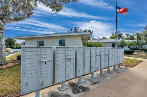 A home in SEMINOLE