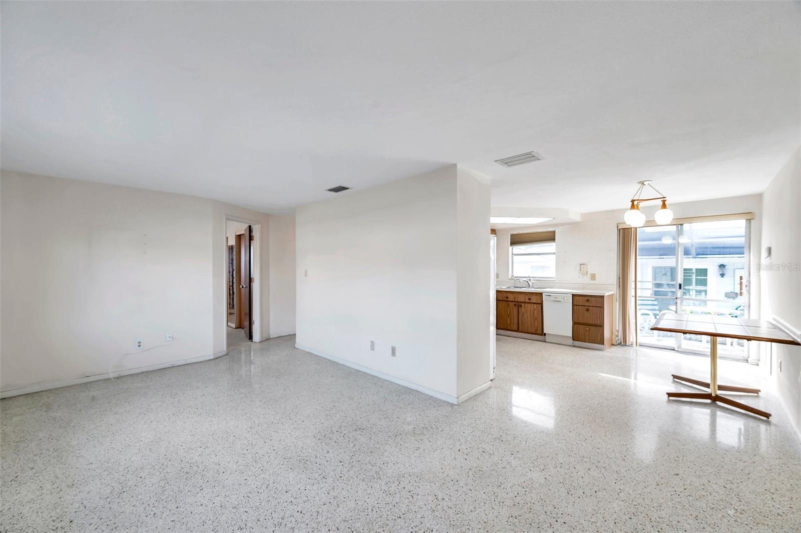 12400 PARK BOULEVARD 118