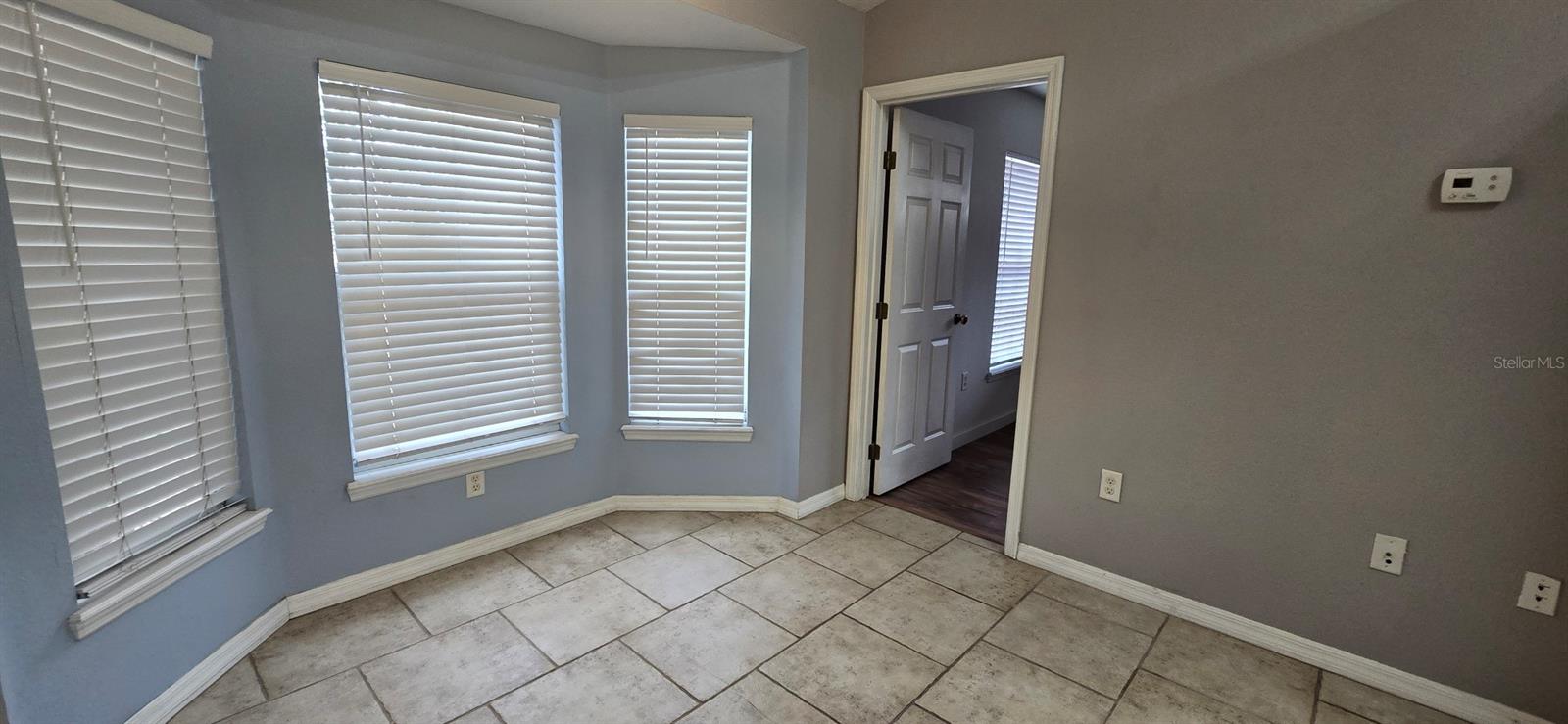 SILVER SPGS SHORES - Residential Lease