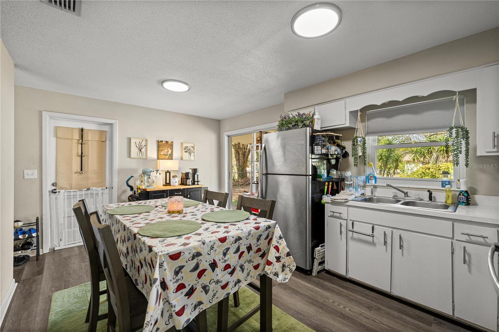 RIDGEWOOD PARK - Residential